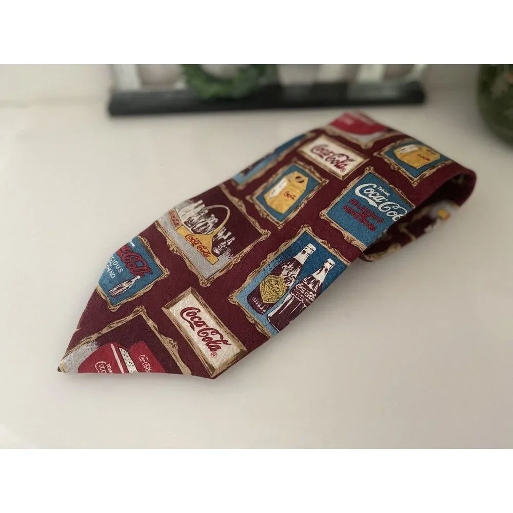 Coca Cola Men’s 100% SILK Tie Made in USA Retro W Old Bottles And Cases 4
